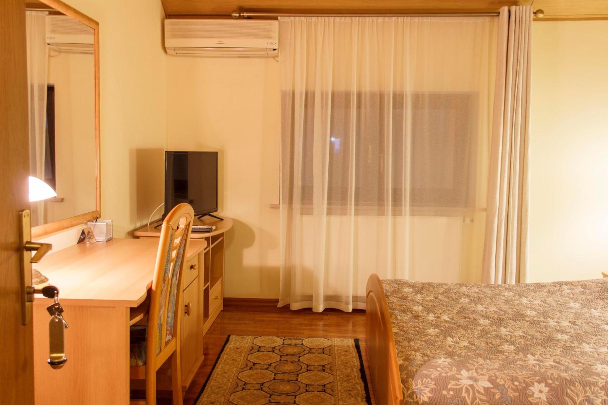 Hotel Starye Bendery Esterno foto